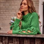 SWETER GIVE ME LOVE ZIELONY