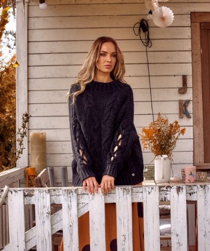 SWETER GIVE ME LOVE CZARNY